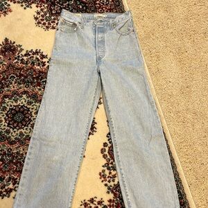 Levi’s Ribcage Straight Ankle Jeans